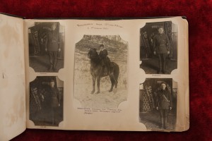 Альбом бойца 58-ого Уссурийского пограничного отряда.