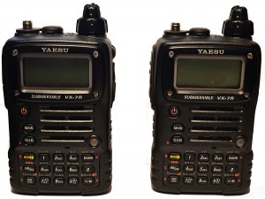 Переносная  любительская радиостанция Yaesu VX-7R