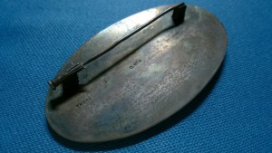 Брошь серебряная