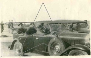 И.В.Сталин,С.М.Киров,К.Е.Ворошилов в авто. г.Мурманск. 1933