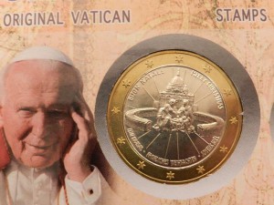 Набор Ватикан 20, 50, 100, 200 лир и 1 медаль