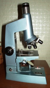 Микроскоп японовский.