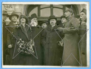 Франц.посол и Флоринский в группе советских дипломатов. 1930