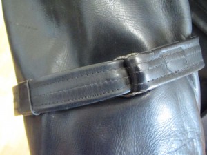 ШИКАРНЫЙ КОЖАНЫЙ ПЛАЩ, ВОЕННЫЙ ТРОФЕЙ