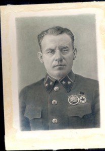 В.В.Тихомиров с "арбузом".Ретушь