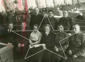 Калинин,Будённый в группе делегатов Марийской ССР. 1937 г.