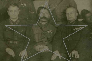 С.М.БУДЁННЫЙ,М.ТУХАЧЕВСКИЙ,ЕГОРОВ среди делегатов.1934 г.