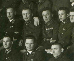 С.М.Будённый в группе командиров РККА. Супер-фото!