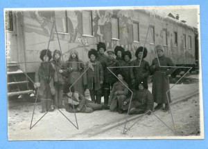 Группа сотрудников агит-поезда им.Ленина. 1919 г.