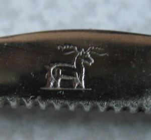 Старинные щипцы для сахара