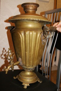 самовар угольный латунь (рюмка граненая)