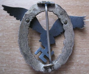 Знак Пилота  с коробкой