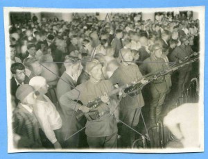 Бойцы Пролетарской дивизии на съезде ВЛКСМ. Москва,1932 г.