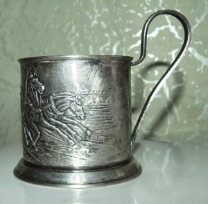 Подстаканник "Зимняя тройка" 1963 г