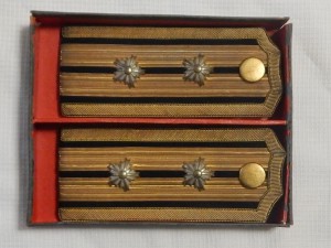 Погоны полицейские. В родной коробоке. Япония.