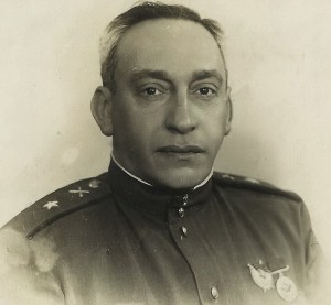 Генерал Артиллери,  Левин Н.М., 4 фото.