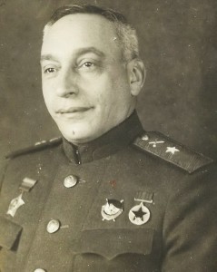 Генерал Артиллери,  Левин Н.М., 4 фото.