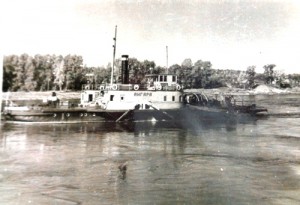 Фото разных гражданских кораблей.