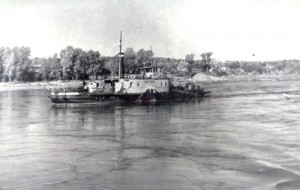 Фото разных гражданских кораблей.