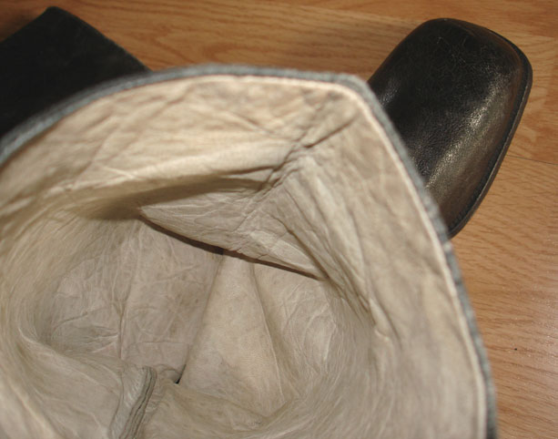 Сапоги женские на войну