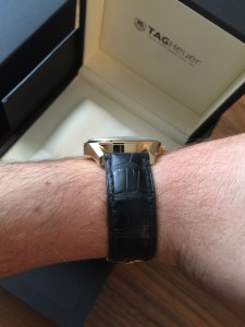 Золотые TAG HEUER CARRERA AUTOMATIC CHRONOMETER GOLD 40MM WV