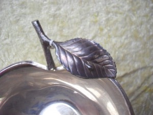 Ваза Яблока+чайная ложка Ромашка. 925 пр. 159 гр