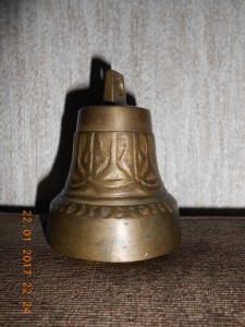 Колокольчик.