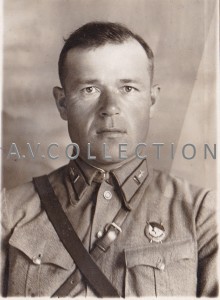 Ст.политрук  ВВС,кавалер БКЗ Павел Николаевич Смирнов.