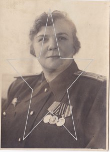 Женщина,подполковник медслужбы. КЗ,медали.