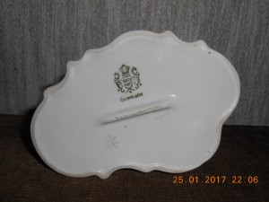 Мальчик с кроликом,Германия.