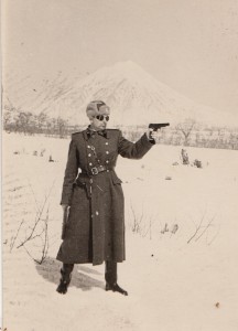 Стрельба на севере. В темных очках.