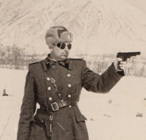 Стрельба на севере. В темных очках.