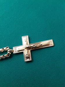 Цепочка с крестиком