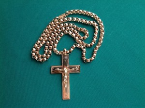 Цепочка с крестиком