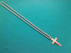 Цепочка с крестиком