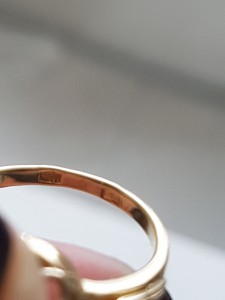 Кольцо с бриллиантами..беленькие чистенькие