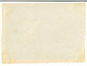 Фото девочки с игрушками