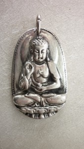 Буддийский медальон