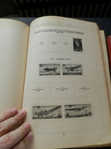 Книги:Почт.марки СССР 1921-41г и Гос.гербы республик 1950г.