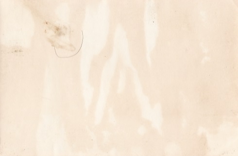 Дважды ГСС,космонавт СССР с вьетнамскими девушками-бойцами.