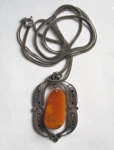 Кулон подвеска с янтарем, серебро, финифть, 2 шт