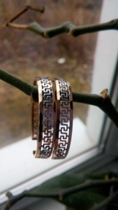 золото  -цепи, браслеты ,серьги,подвески по 1550- 1700