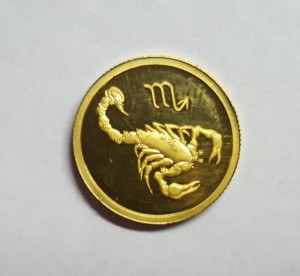 25 рублей Знаки зодиака. Скорпион. 2002 год. Золото.