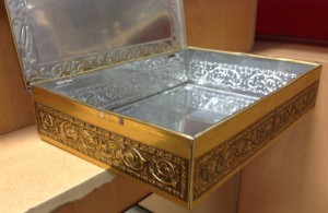 Большая коробка с Кремлем и Дворцом съездов