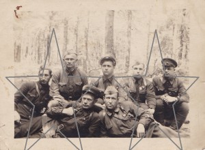 Командиры арт.дивизиона и мин.дивизиона. Моск.обл. 1942 год.