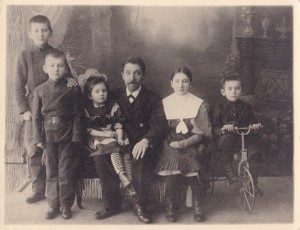 Судьба человека в фотографиях и письмах. Майор А.М.НИКИТИН.