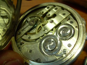 куплю часы или мех.Perret & Fils Brenets