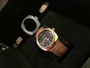 Золотые OFFICINE PANERAI HISTORIC RADIOMIR 45MM ROSE GOLD LI