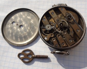 Наручные, механические часы Мозеръ с ключем