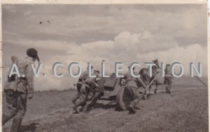 7 редких фото из боевой жизни партизанского артрасчёта.